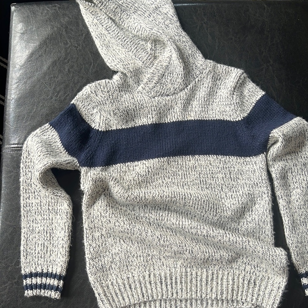 Hooded Sweater
